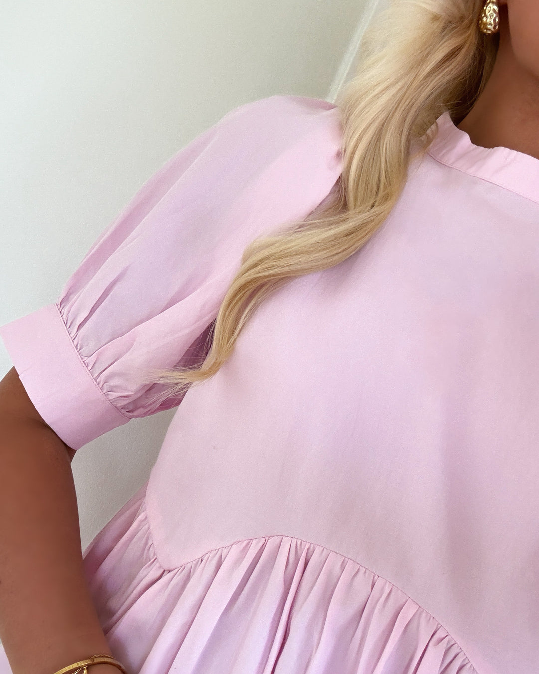 Pieces kjole addy 2/4 0-neck short wvn d2d pink tulle