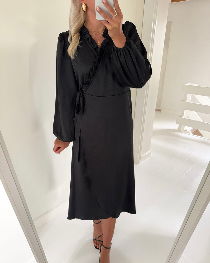 A-View kjole peony ls black