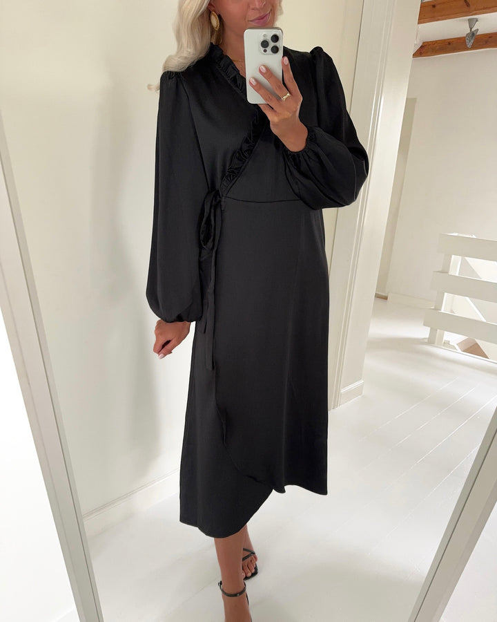 A-View kjole peony ls black