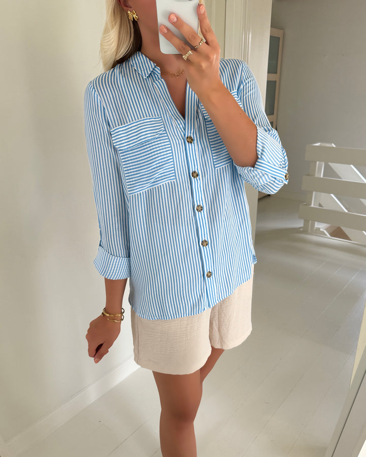 Vero Moda skjorte bumpy new azure blue/snow white