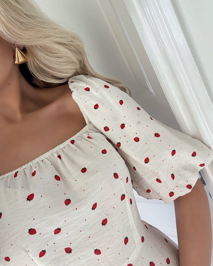 Vero Moda kjole odette 2/4 short snow white/strawberry