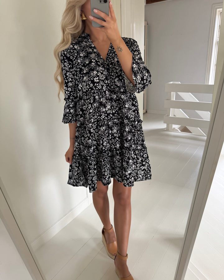 Vero Moda kjole easy joy 3/4 short black/pamela