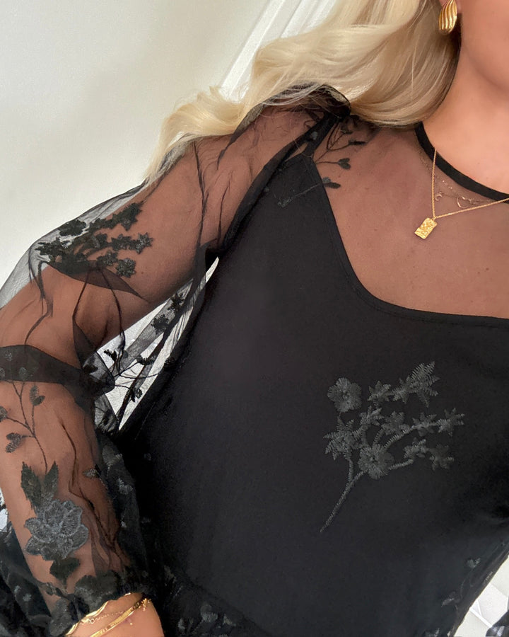 A-View kjole fuschia black