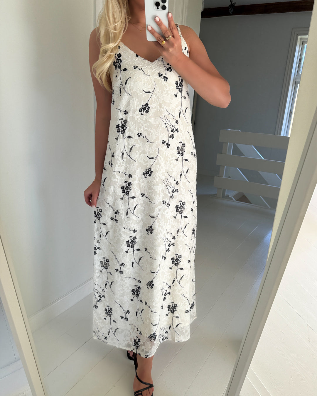 Vero Moda kjole khloe singlet ankle wvn btq birch/black patt