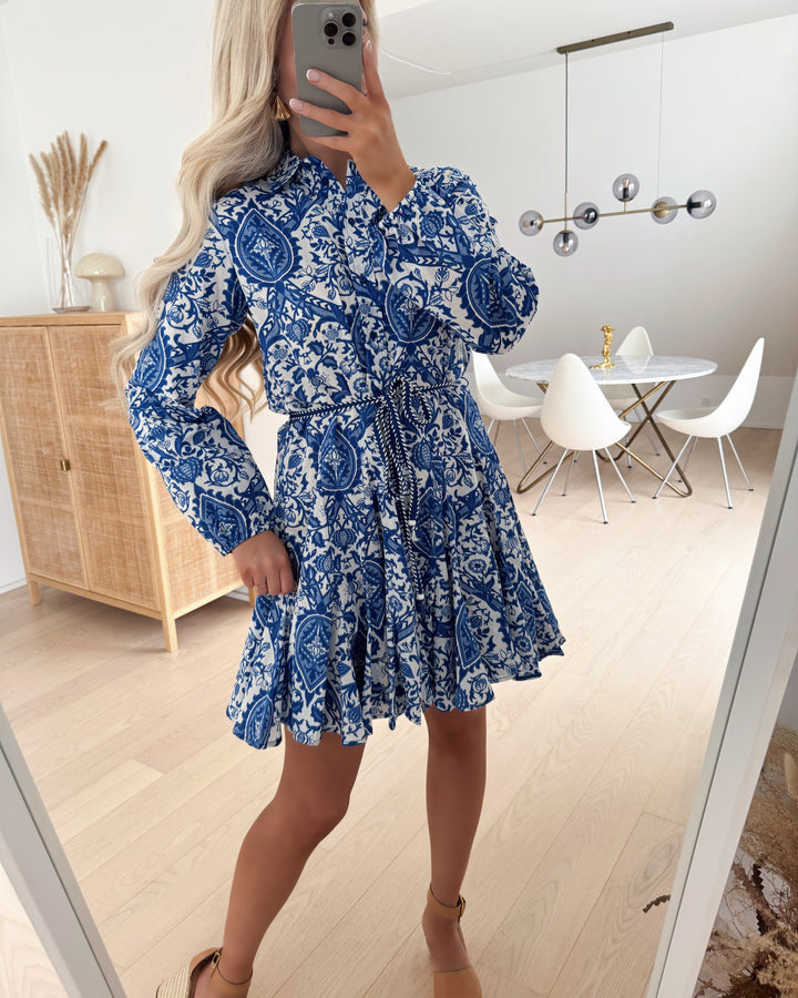 Only kjole lumina ls short surf the web/lumina aop