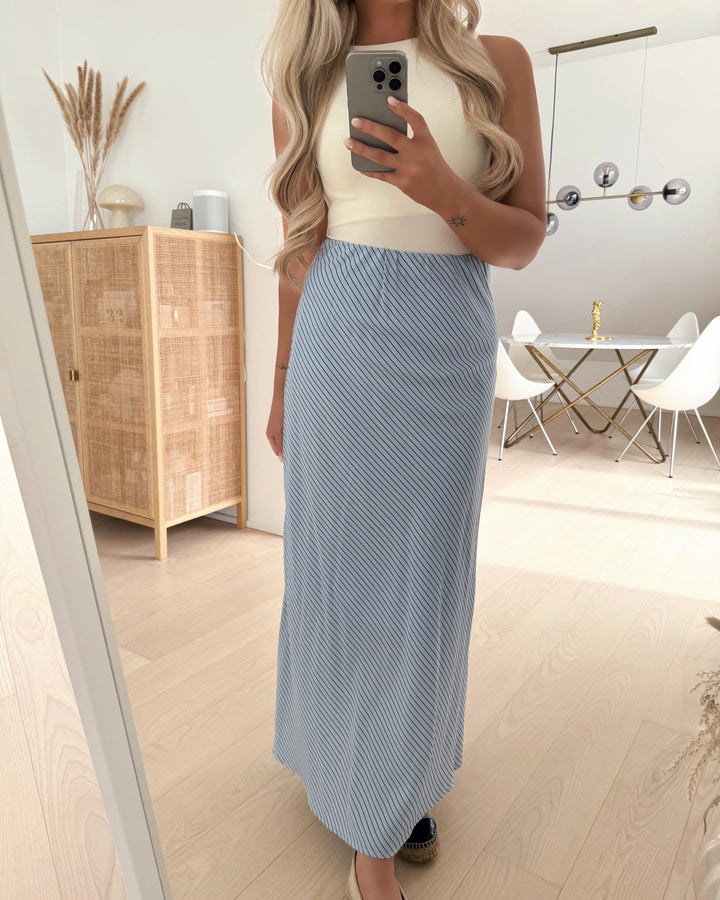Love&Divine nederdel love1127 l.blue/mocha