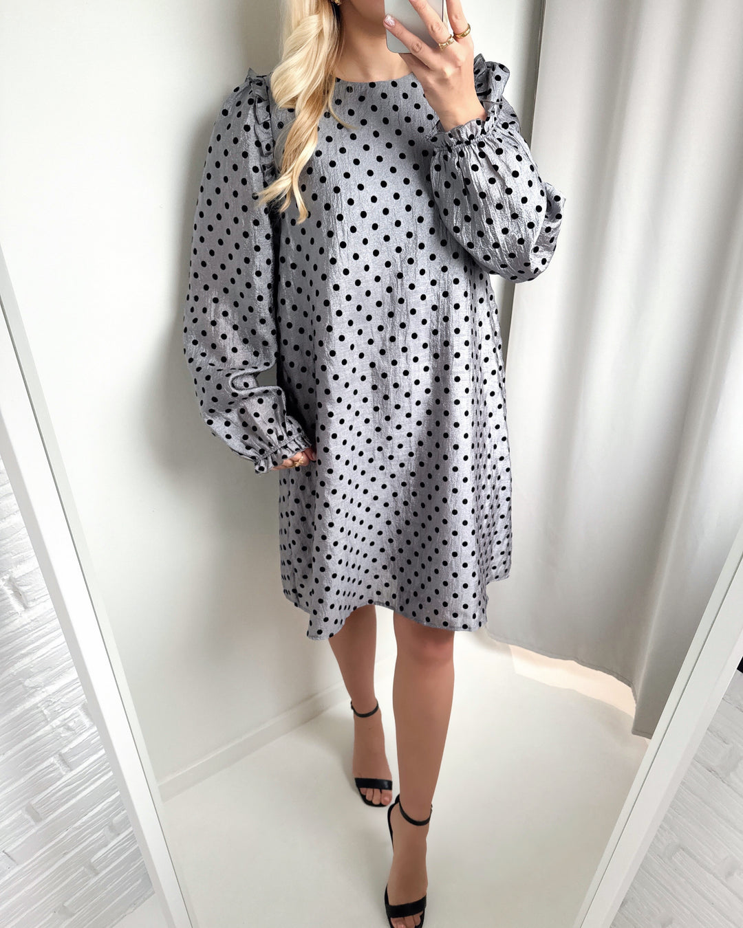 Love&Divine kjole love870-1 silver/dot