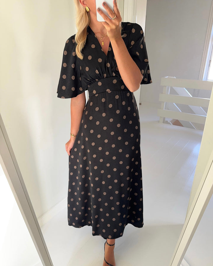 Sister's Point kjole gisela-dr black dot