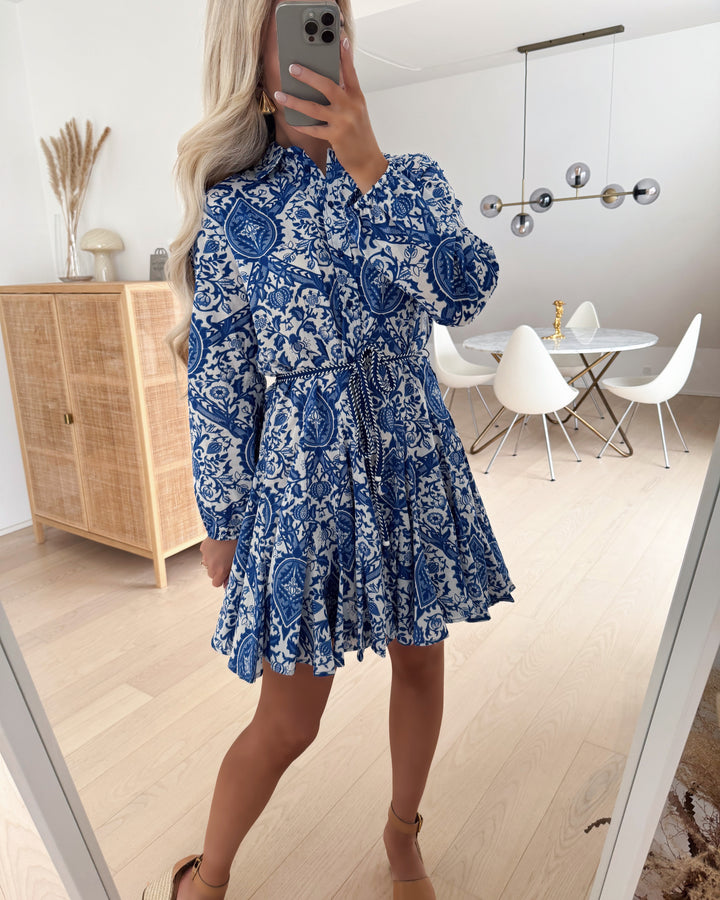 Only kjole lumina ls short surf the web/lumina aop