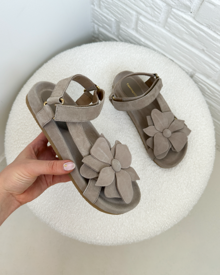 Copenhagen Shoes sandal my flowers biscuit