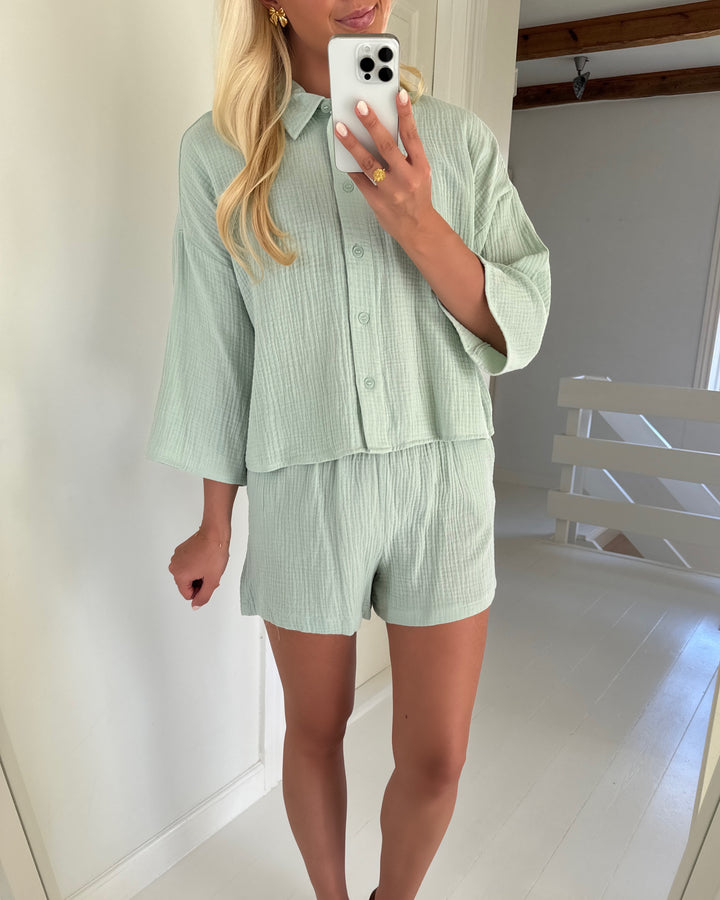 Vero Moda skjorte natali slit green