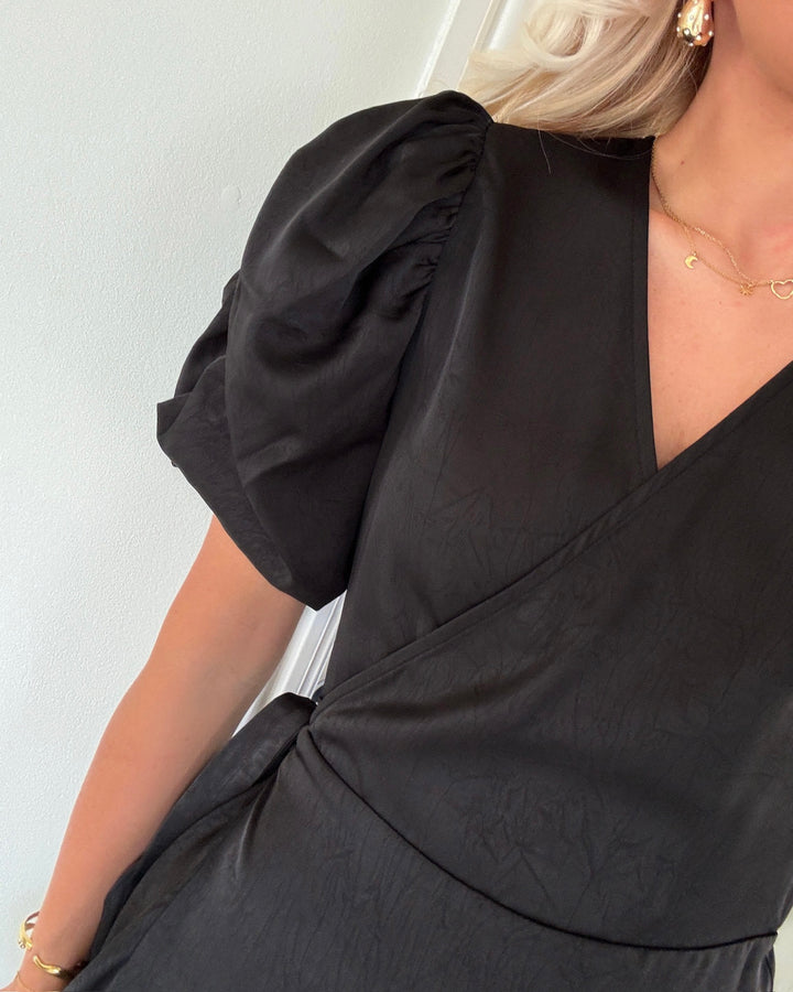 A-View kjole sinda black