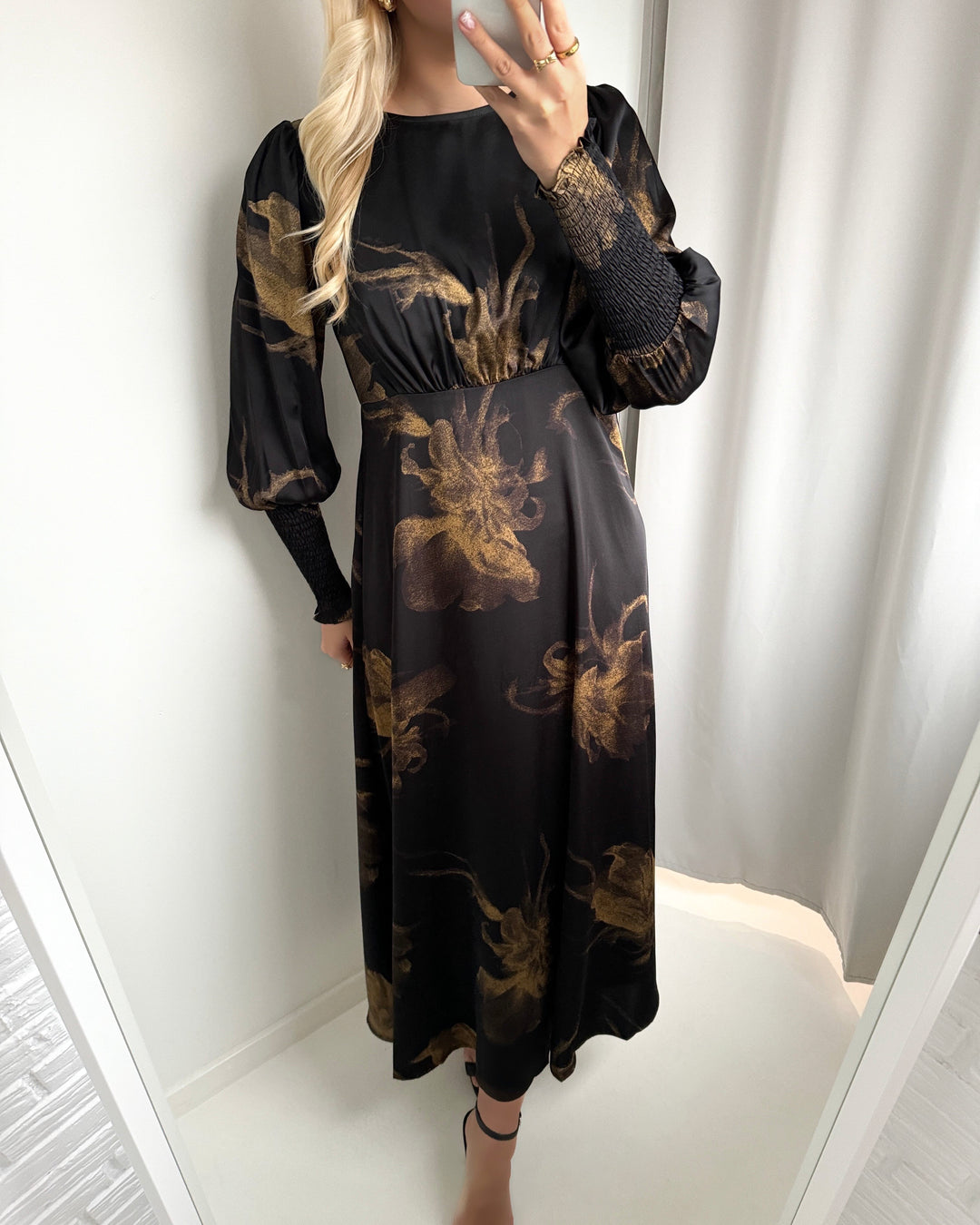 Love&Divine kjole love737-21 black/gold
