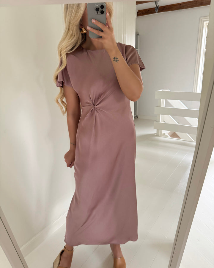 Sister's Point kjole gista-dr light rosa