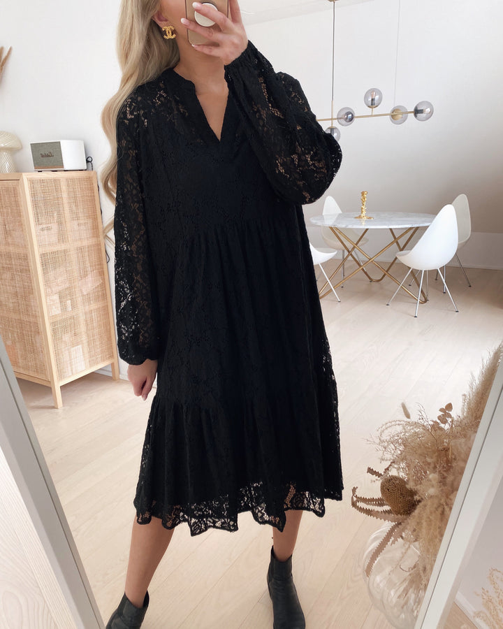Love&Divine kjole love518-10 black