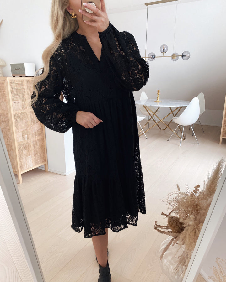 Love&Divine kjole love518-10 black