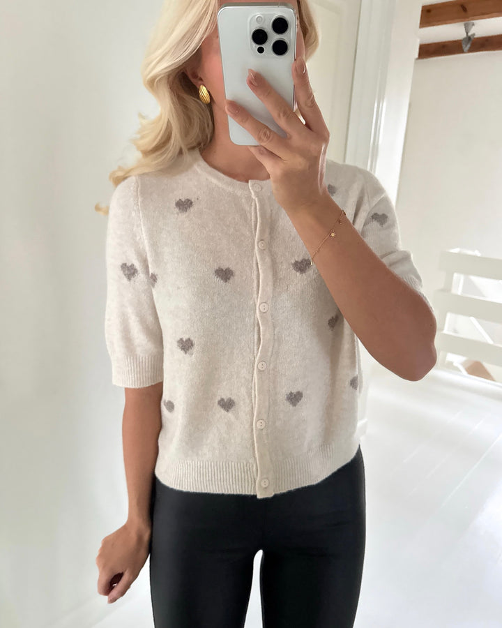 Vero Moda cardigan doffy intarsia 2/4 o-neck birch/w. moon rock hearts