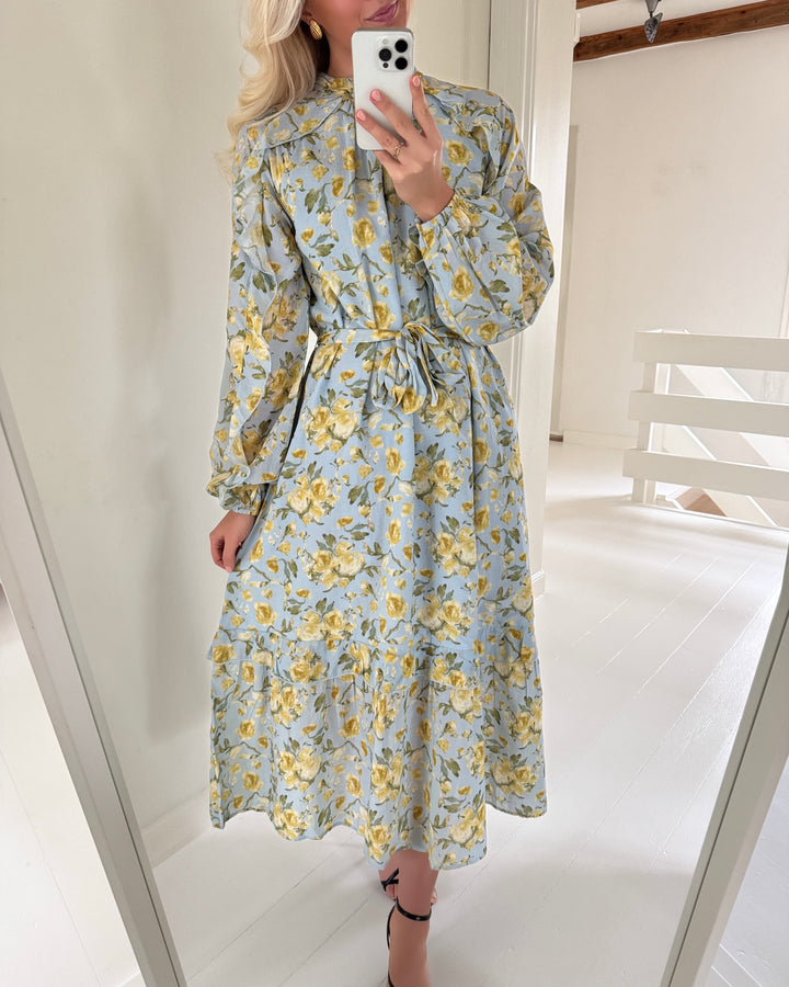 Y.A.S kjole matira ls skyway/matiri