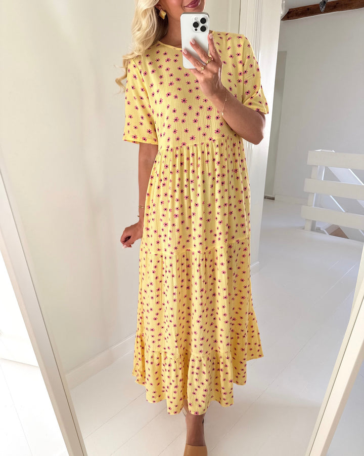 Pieces kjole evie ss ankle french vanilla/flower