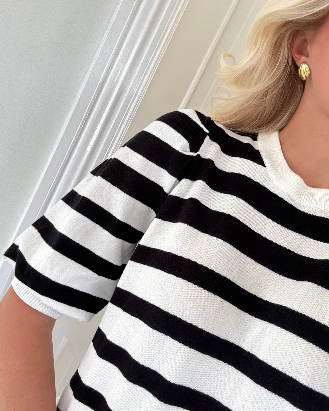 Sister's Point top halia-ss1 cream/black