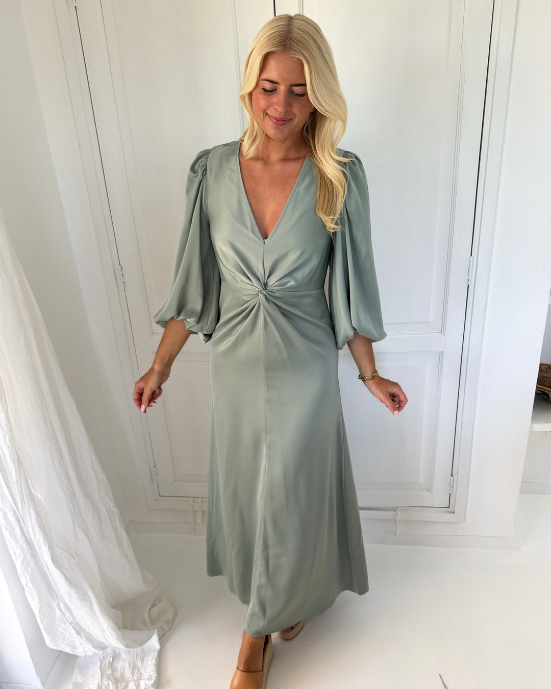 Y.A.S kjole thea 3/4 long green milieu