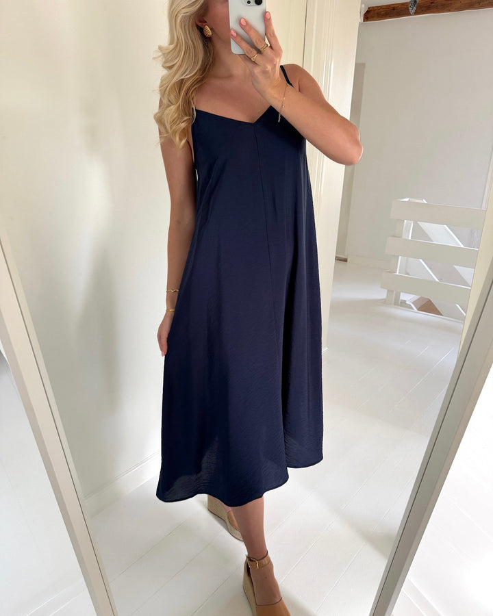 Vero Moda kjole josie calf singlet navy blazer