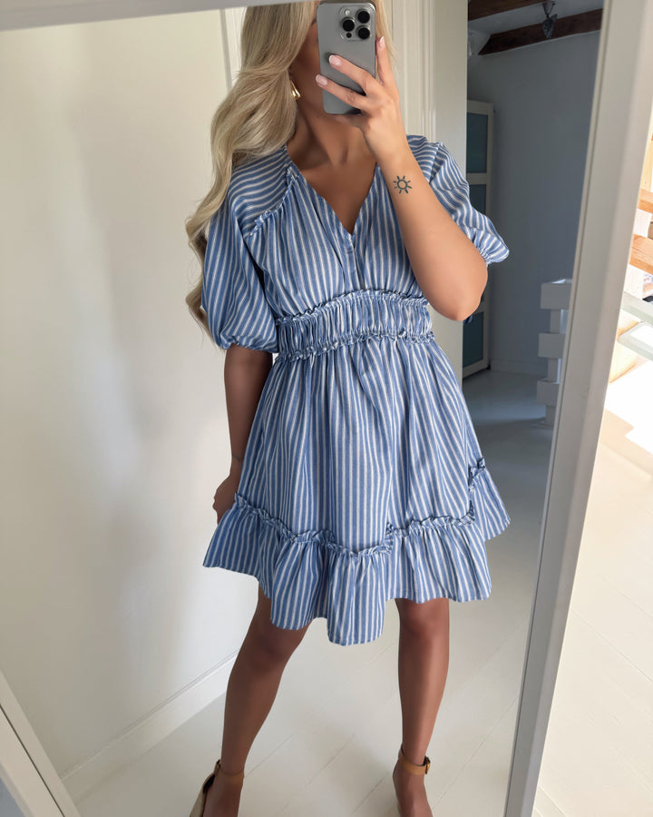 A-View kjole safia blue/white stripe - FORUDBESTILLING LEV. UGE 20