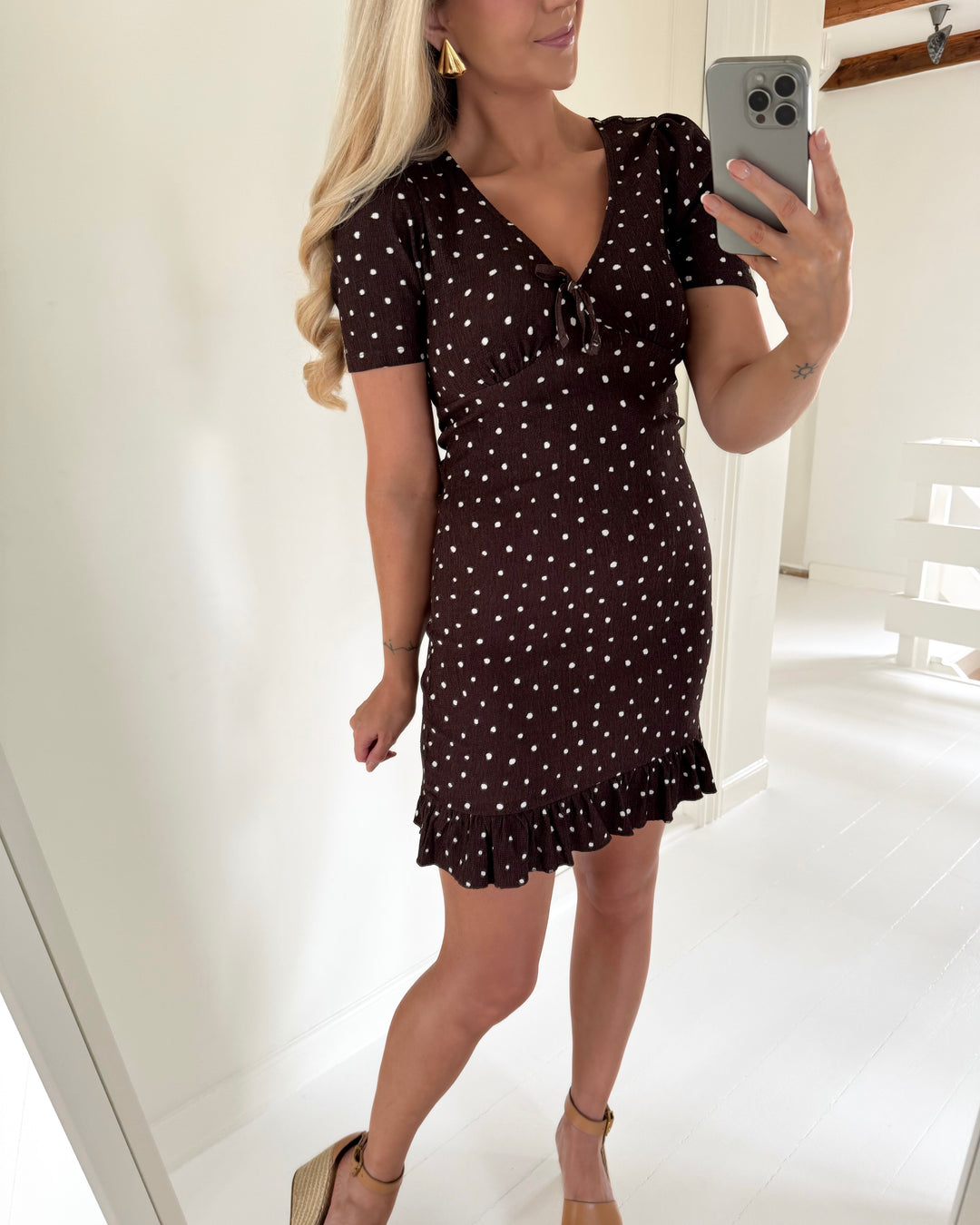 Only kjole molly ss v-neck shopping bag/cloud dancer dots