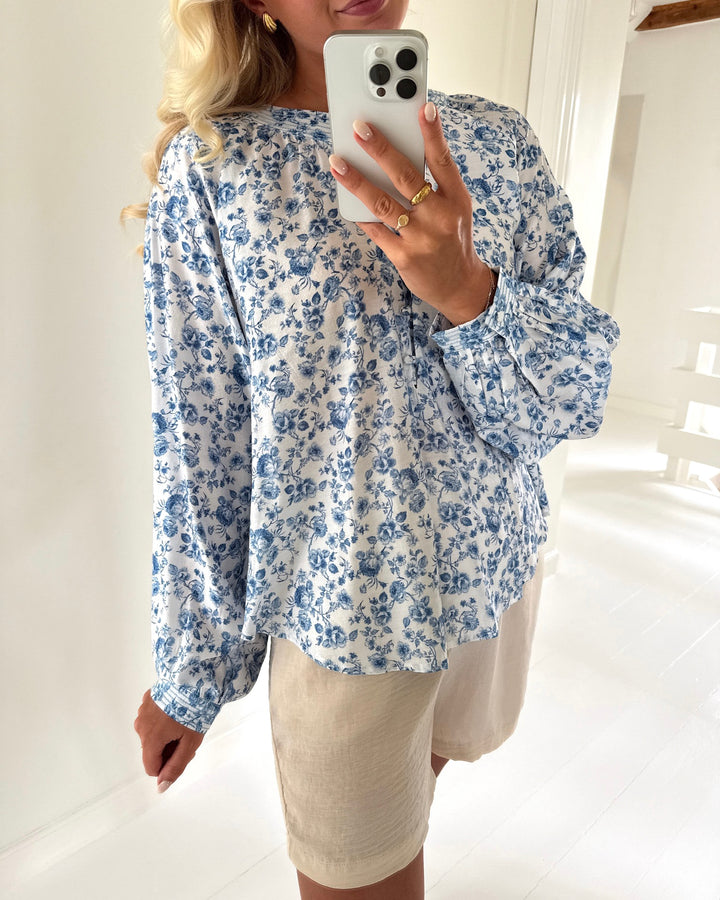 Vero Moda bluse bliss ls snow white/blue emma small