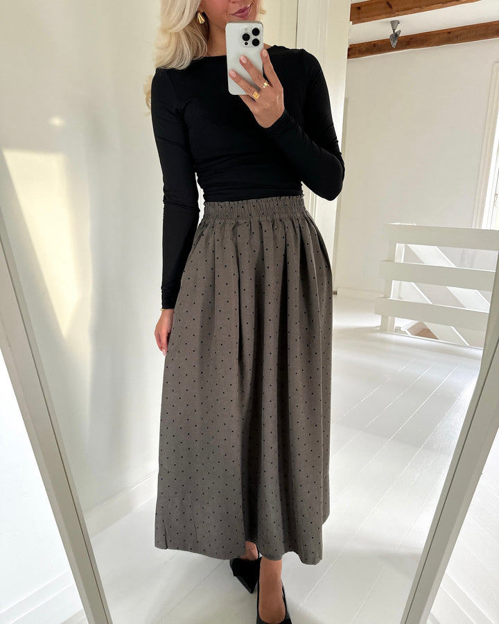 Sister's Point nederdel usla-l.sk3 grey dot - FORUDBESTILLING LEV. UGE 1