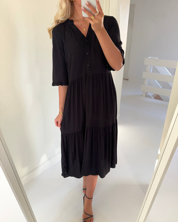 Vero Moda kjole menny 2/4 sl black