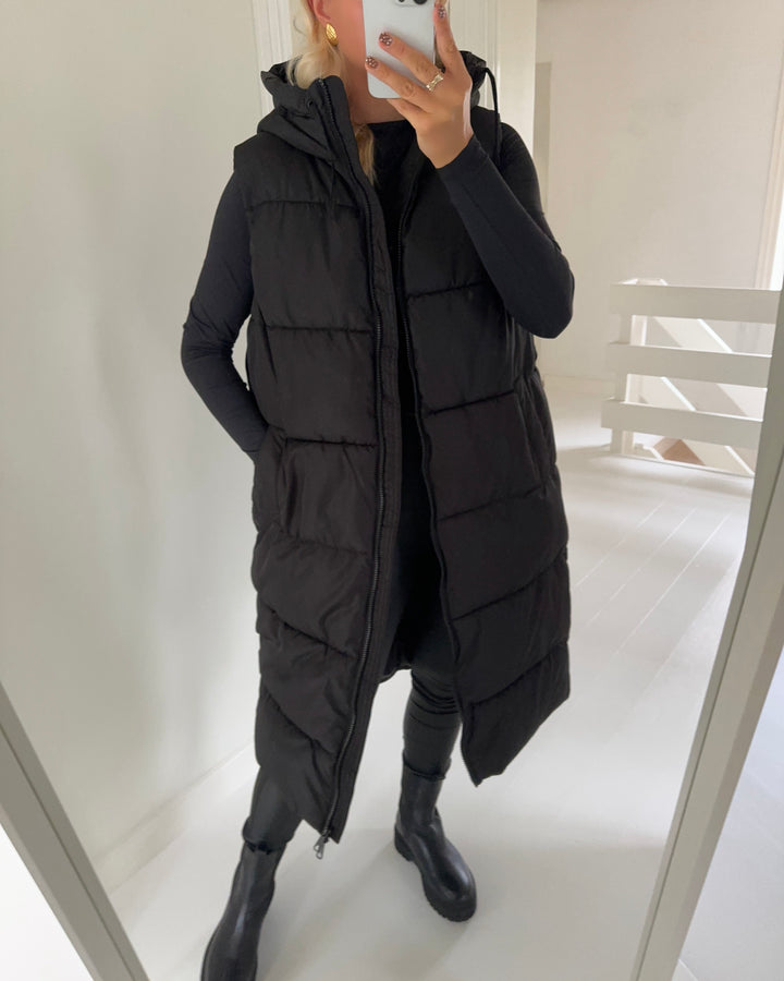 Vero Moda vest ligaane black