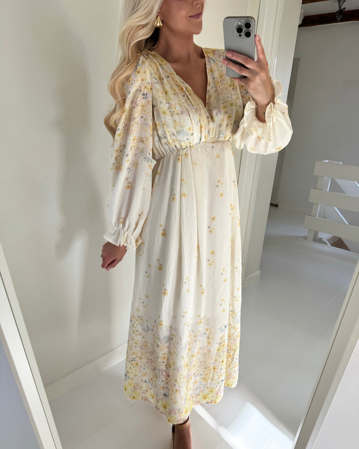 A-View kjole aurora pale yellow