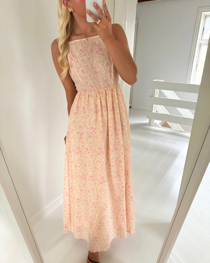 Only kjole eloise maxi strap ox wvn ecru/pale pink