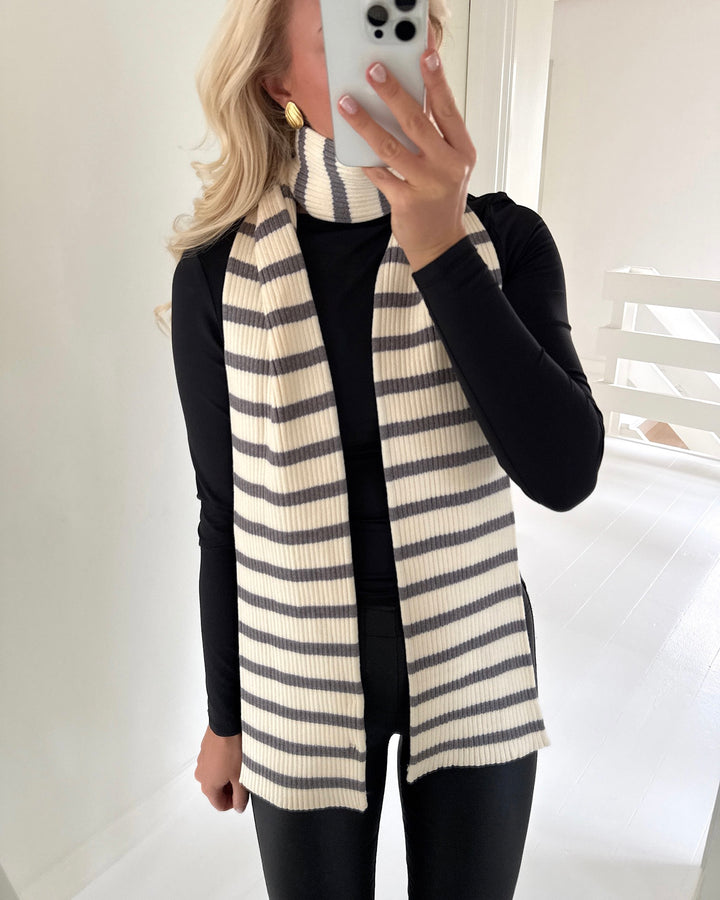 Sister's Point halstørklæde scarf-492 cream/grey mel