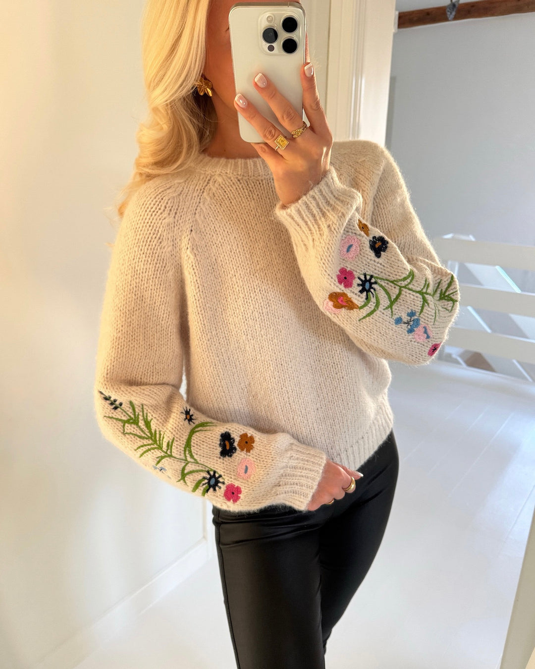 Vero Moda striktrøje aster ls o-neck birch/w. emb