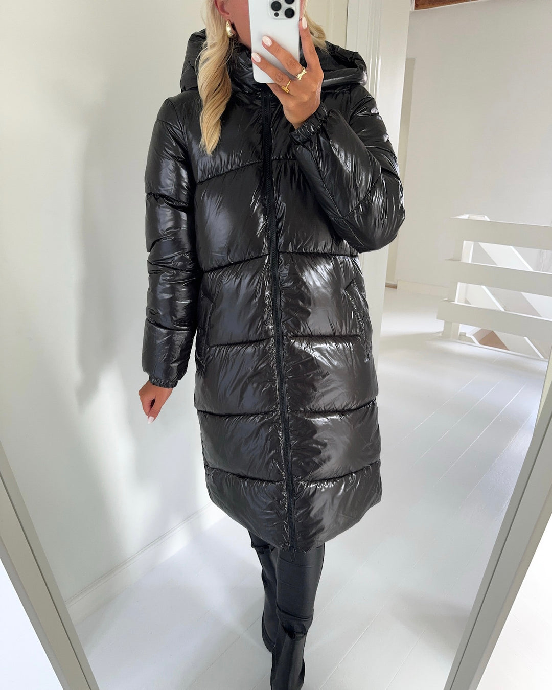 Vero Moda jakke uppsashiny long black