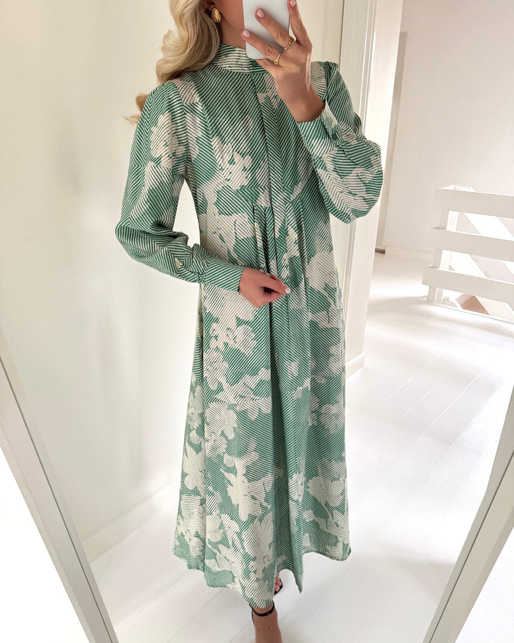 JDY kjole troya life ls maxi deep green/graphic sandshell