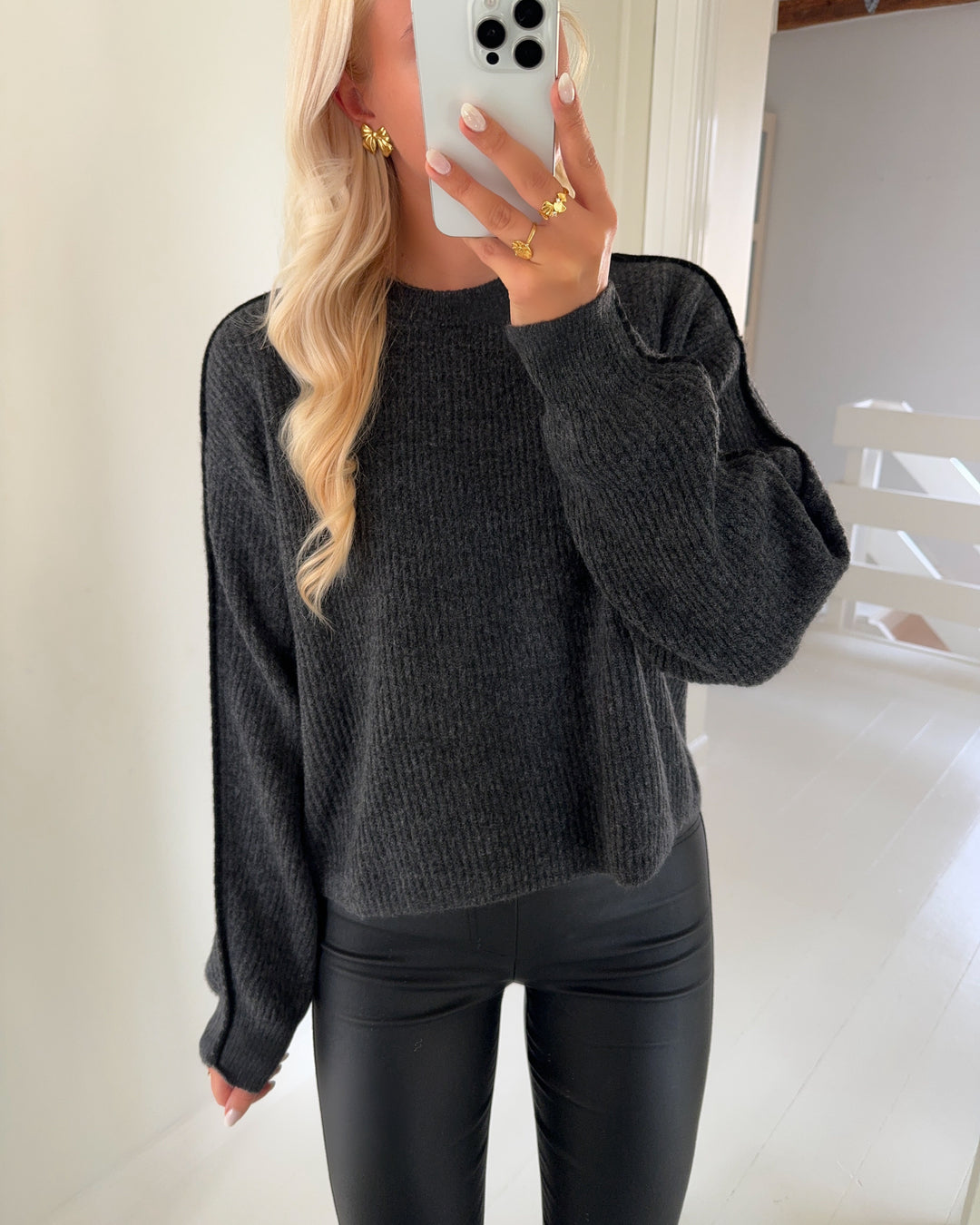 Vero Moda striktrøje zora ls o-neck asphalt/w. black stitch