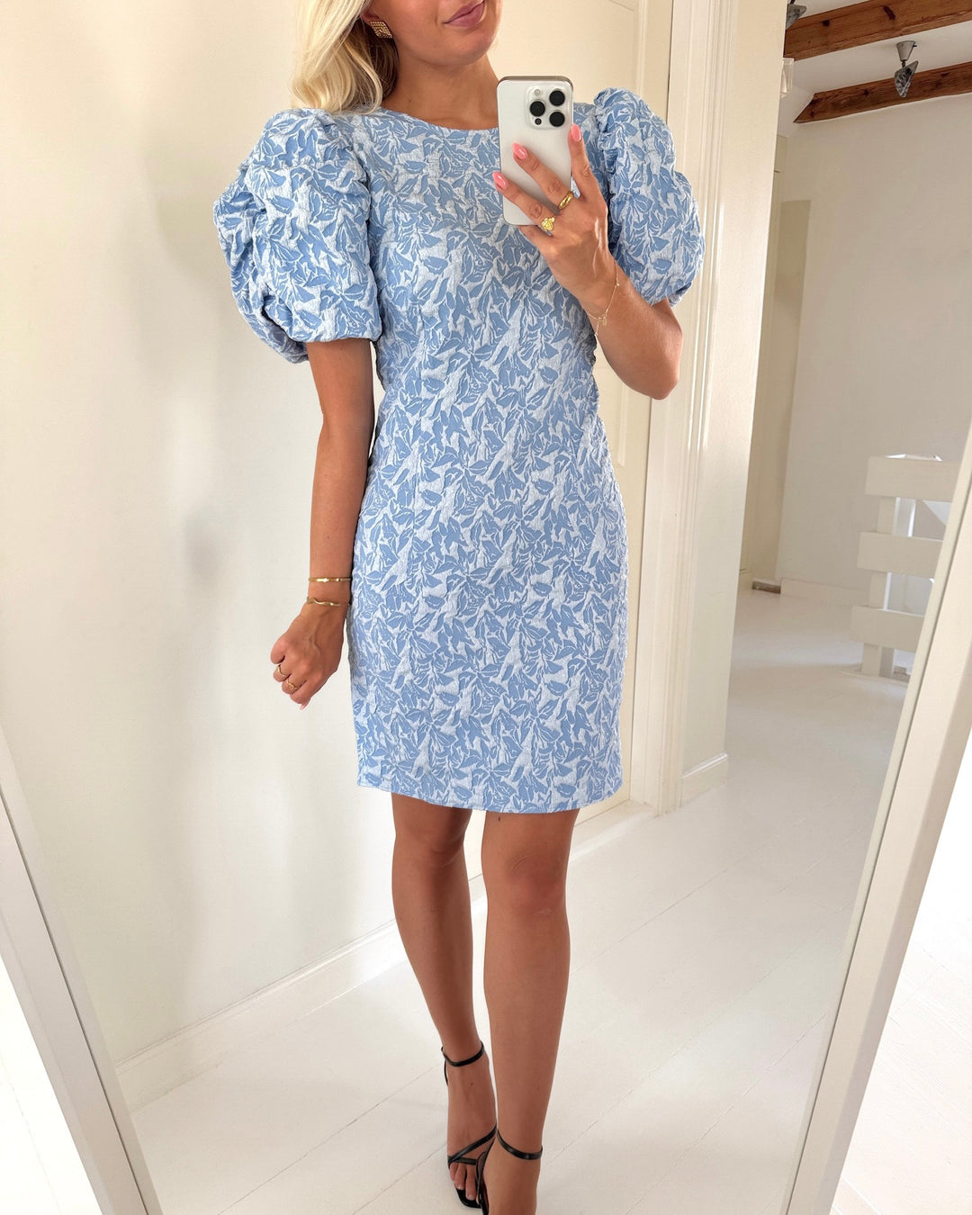 A-View kjole rolina light blue