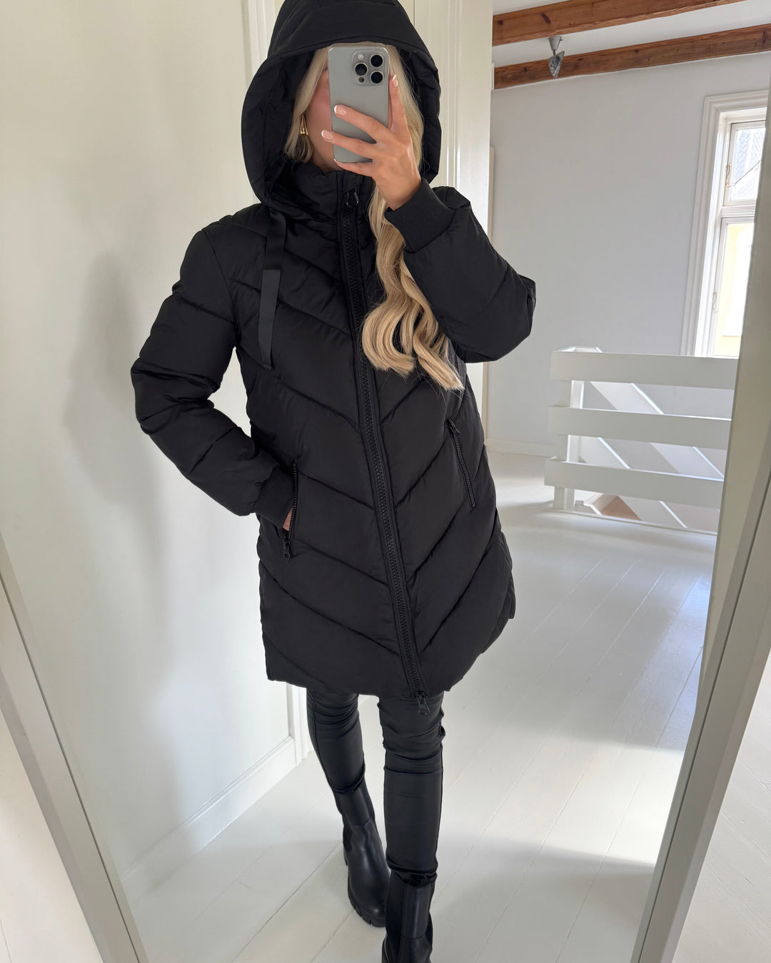 JDY jakke skylar life hood black/black