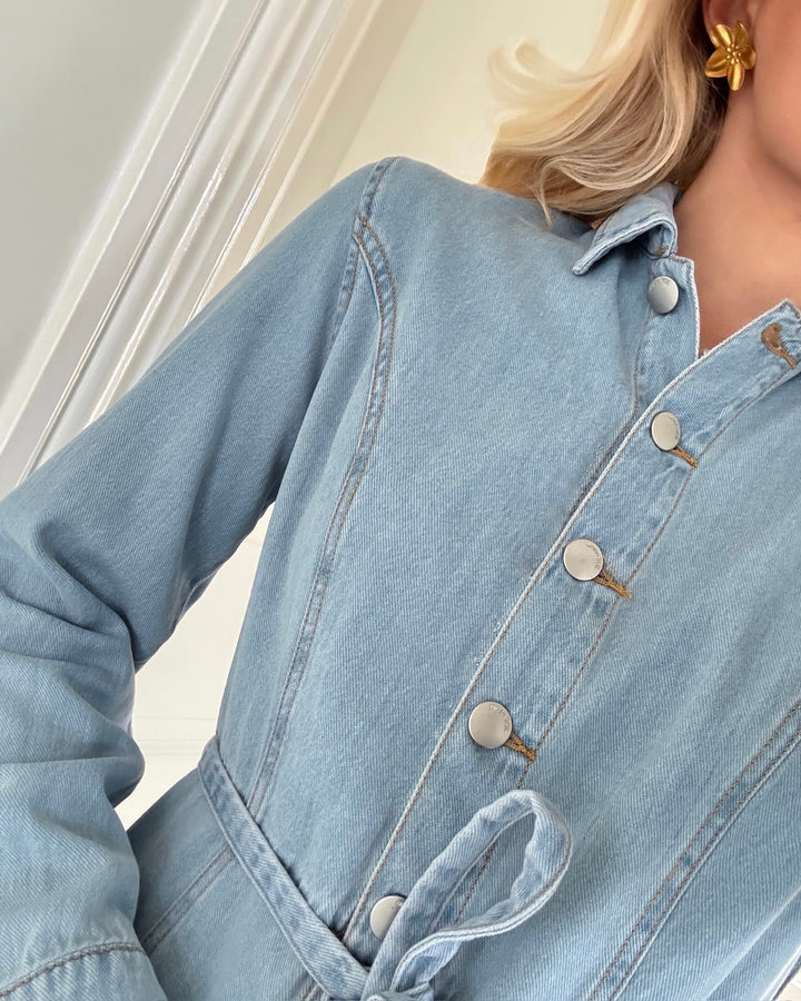 JDY kjole kamma ls belt short light blue denim