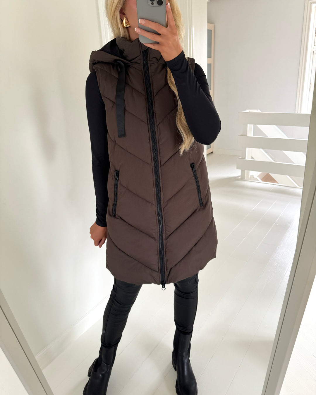 JDY vest skylar padded hood chocolate brown