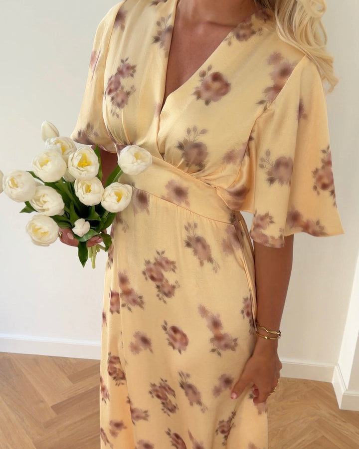 Sister's Point kjole limited edition gisela-dr42 straw flower