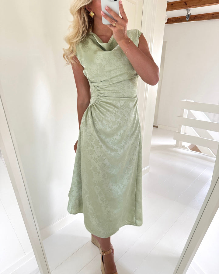 Vero Moda kjole winnie sl rouched caladon green