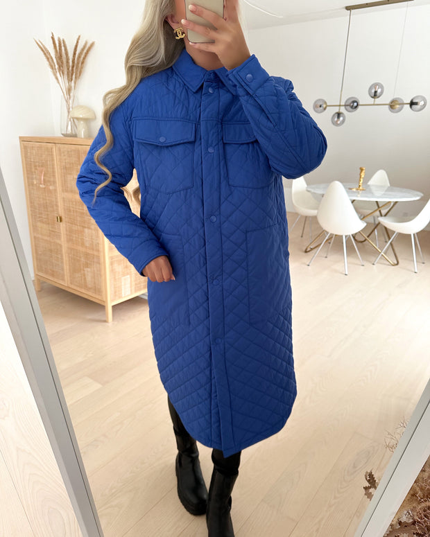 Jennifer quilt long shacket dazzling blue