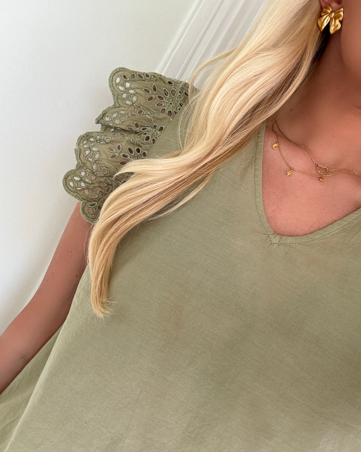 Only top lou life em ss frill elm