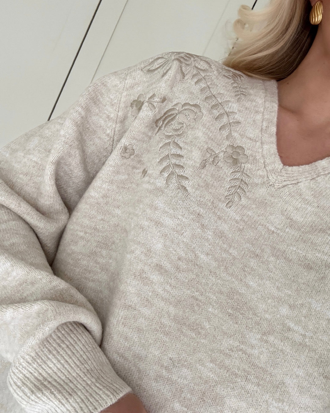 Sister's Point striktrøje huva-pu beige melange