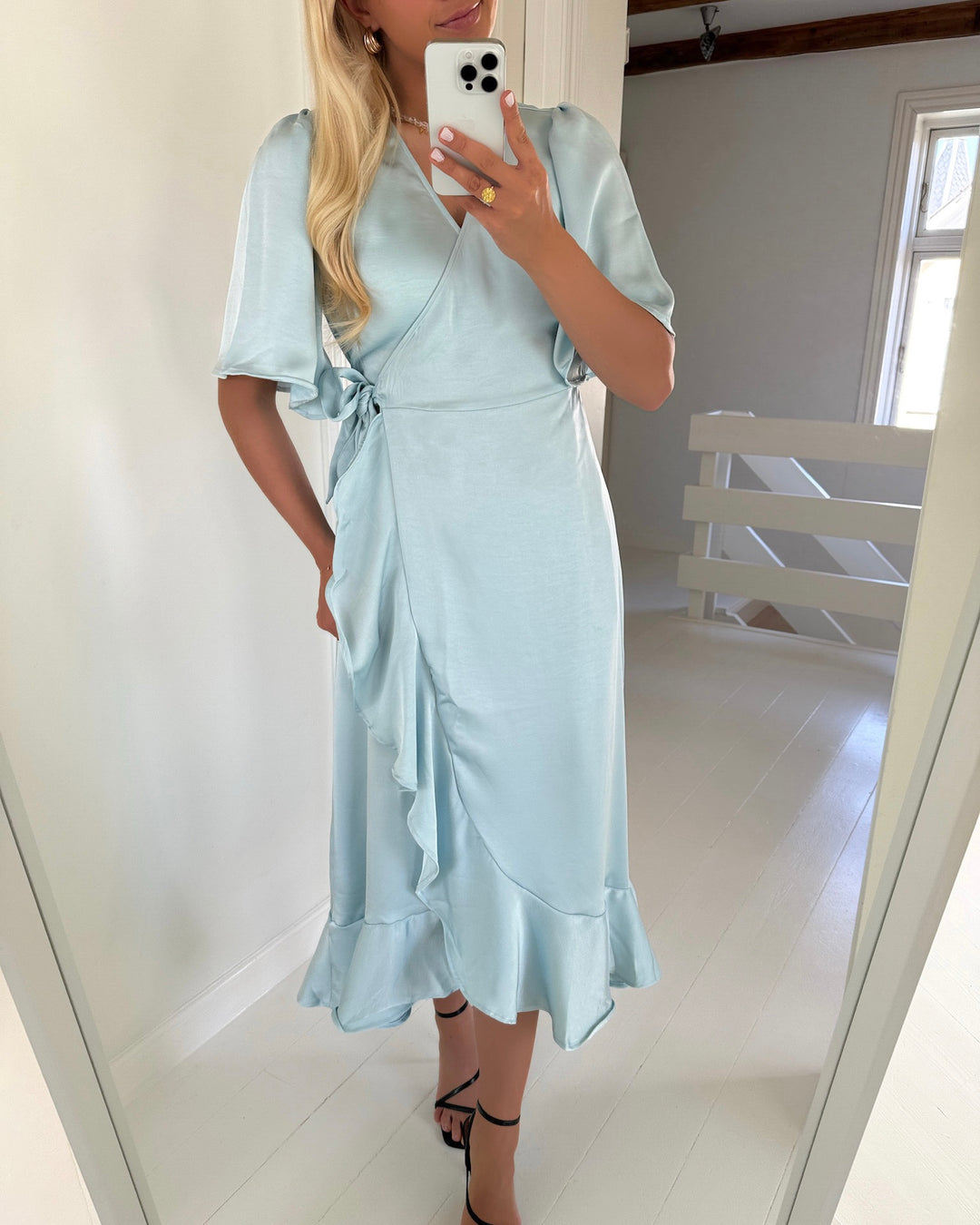 Vero Moda kjole livia ss calf wvn exp ice water
