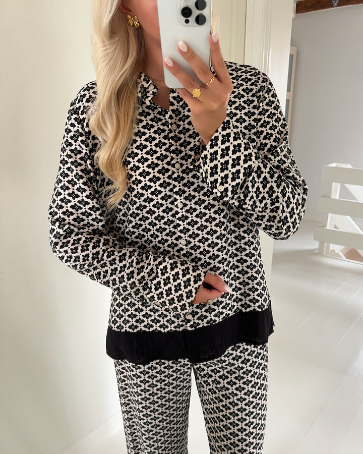 Only skjorte ciaro ls black/graphic